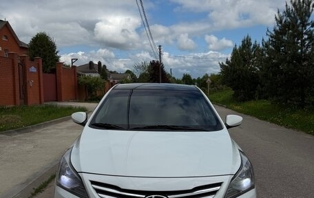 Hyundai Solaris II рестайлинг, 2015 год, 1 150 000 рублей, 11 фотография