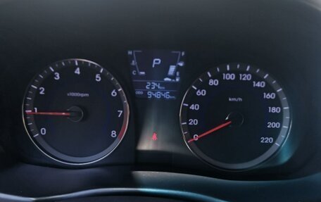 Hyundai Solaris II рестайлинг, 2013 год, 820 000 рублей, 8 фотография