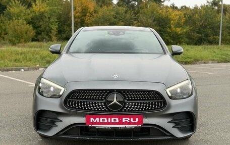 Mercedes-Benz E-Класс, 2020 год, 5 400 000 рублей, 2 фотография