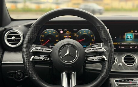 Mercedes-Benz E-Класс, 2020 год, 5 400 000 рублей, 24 фотография