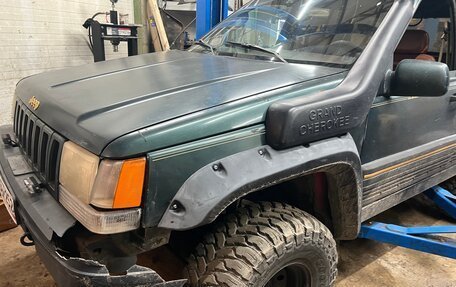 Jeep Grand Cherokee, 1993 год, 800 000 рублей, 2 фотография