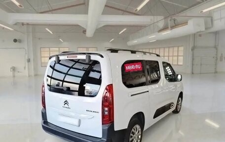 Citroen Berlingo III, 2022 год, 1 832 000 рублей, 2 фотография