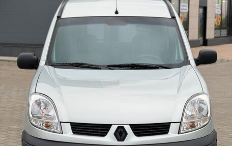 Renault Kangoo II рестайлинг, 2005 год, 495 000 рублей, 3 фотография