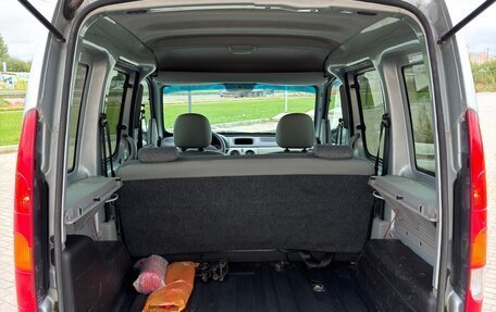 Renault Kangoo II рестайлинг, 2005 год, 495 000 рублей, 20 фотография