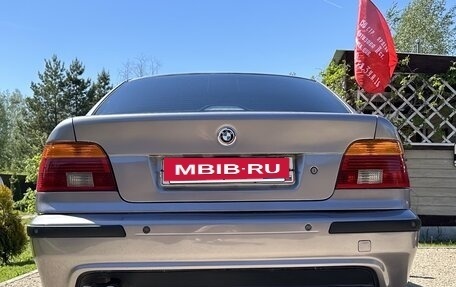BMW 5 серия, 1998 год, 750 000 рублей, 3 фотография