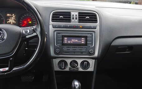 Volkswagen Polo VI (EU Market), 2019 год, 1 000 000 рублей, 3 фотография