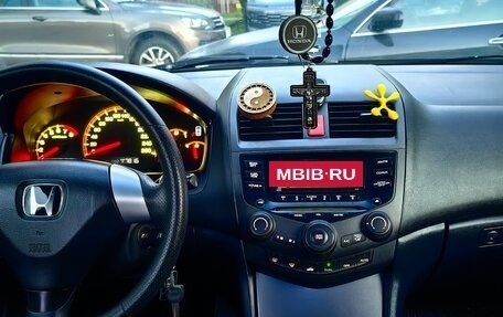 Honda Accord VII рестайлинг, 2004 год, 570 000 рублей, 6 фотография