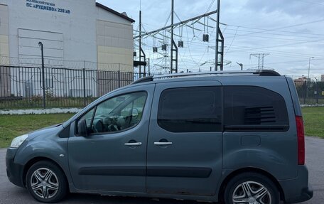 Peugeot Partner II рестайлинг 2, 2011 год, 700 000 рублей, 6 фотография