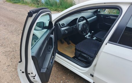 Volkswagen Passat B7, 2011 год, 658 000 рублей, 8 фотография