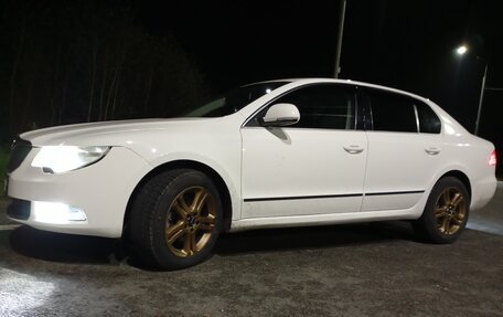 Skoda Superb III рестайлинг, 2010 год, 950 000 рублей, 1 фотография