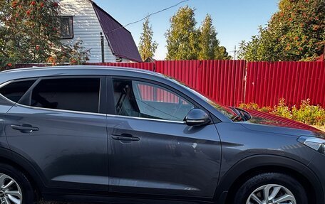 Hyundai Tucson III, 2018 год, 2 100 000 рублей, 6 фотография