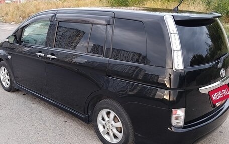 Toyota ISis I, 2011 год, 1 290 000 рублей, 4 фотография
