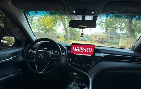 Toyota Camry, 2022 год, 4 200 000 рублей, 21 фотография