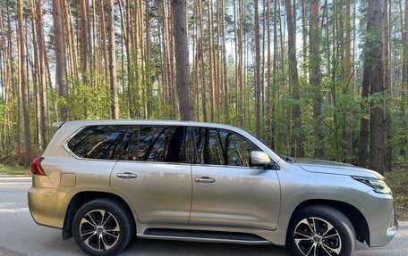 Lexus LX III, 2016 год, 7 000 000 рублей, 7 фотография