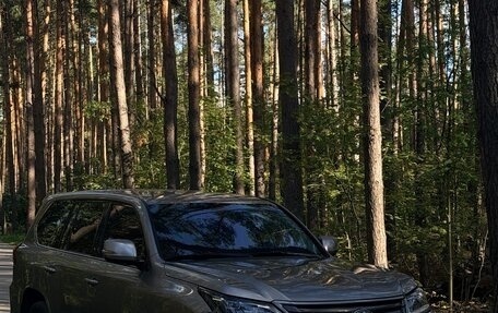 Lexus LX III, 2016 год, 7 000 000 рублей, 4 фотография