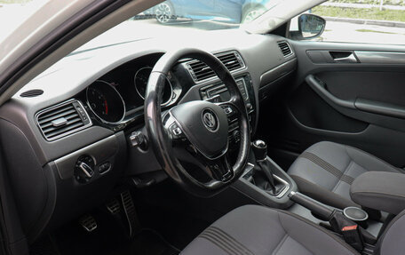Volkswagen Jetta VI, 2017 год, 747 000 рублей, 7 фотография