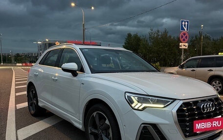 Audi Q3, 2022 год, 3 200 000 рублей, 6 фотография