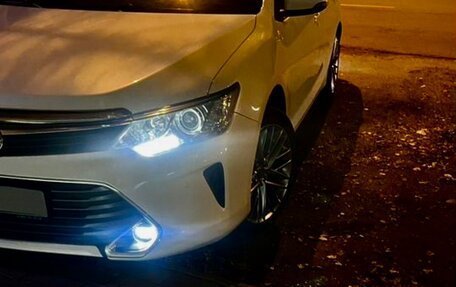 Toyota Camry, 2014 год, 1 850 000 рублей, 10 фотография