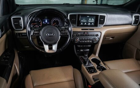 KIA Sportage IV рестайлинг, 2018 год, 2 347 000 рублей, 16 фотография