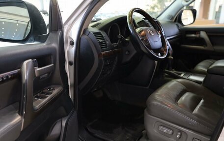 Toyota Land Cruiser 200, 2007 год, 1 899 000 рублей, 14 фотография