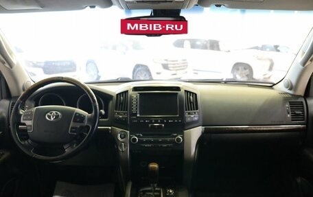 Toyota Land Cruiser 200, 2007 год, 1 899 000 рублей, 17 фотография
