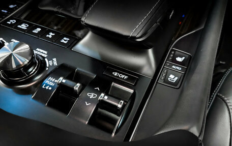 Lexus LX III, 2019 год, 9 050 000 рублей, 29 фотография