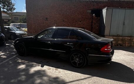 Mercedes-Benz E-Класс, 2002 год, 1 000 000 рублей, 10 фотография