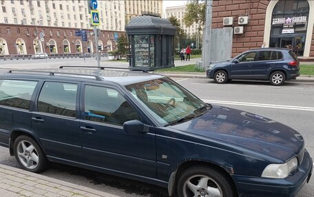 Volvo V70 III рестайлинг, 1998 год, 375 000 рублей, 3 фотография