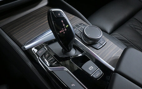 BMW 5 серия, 2019 год, 5 590 000 рублей, 14 фотография