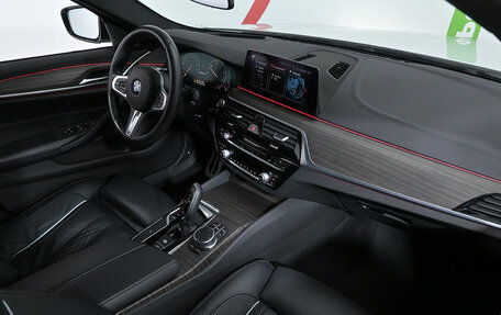 BMW 5 серия, 2019 год, 5 590 000 рублей, 10 фотография