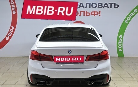 BMW 5 серия, 2019 год, 5 590 000 рублей, 5 фотография