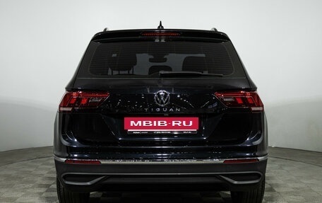 Volkswagen Tiguan II, 2021 год, 2 579 700 рублей, 6 фотография
