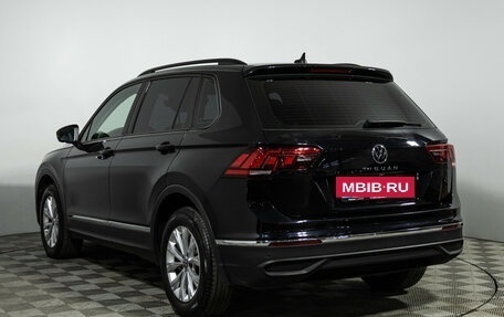 Volkswagen Tiguan II, 2021 год, 2 579 700 рублей, 7 фотография