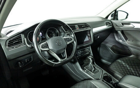 Volkswagen Tiguan II, 2021 год, 2 579 700 рублей, 11 фотография