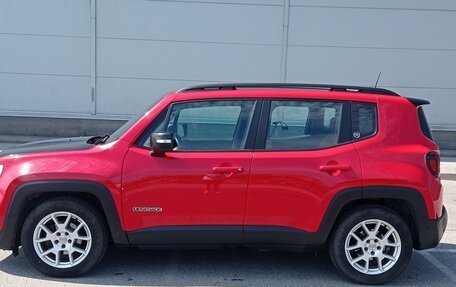 Jeep Renegade I рестайлинг, 2019 год, 1 250 000 рублей, 3 фотография