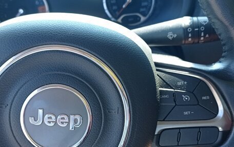 Jeep Renegade I рестайлинг, 2019 год, 1 250 000 рублей, 12 фотография
