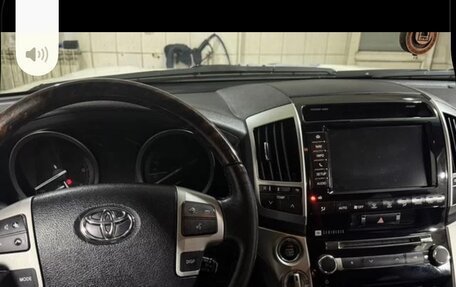 Toyota Land Cruiser 200, 2014 год, 4 300 000 рублей, 8 фотография