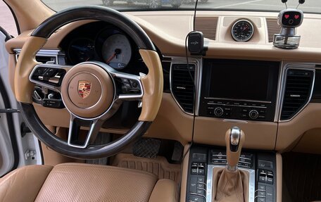 Porsche Macan I рестайлинг, 2014 год, 2 990 000 рублей, 14 фотография