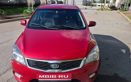 KIA cee'd I рестайлинг, 2011 год, 629 000 рублей, 7 фотография