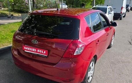 KIA cee'd I рестайлинг, 2011 год, 629 000 рублей, 5 фотография