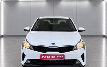 KIA Rio IV, 2021 год, 1 770 000 рублей, 2 фотография