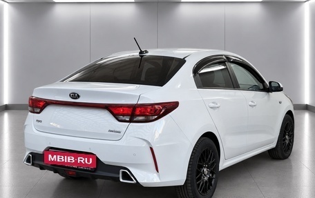 KIA Rio IV, 2021 год, 1 770 000 рублей, 4 фотография