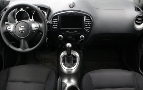 Nissan Juke II, 2011 год, 895 000 рублей, 12 фотография