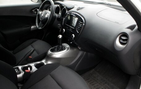 Nissan Juke II, 2011 год, 895 000 рублей, 11 фотография