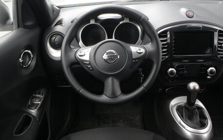 Nissan Juke II, 2011 год, 895 000 рублей, 13 фотография