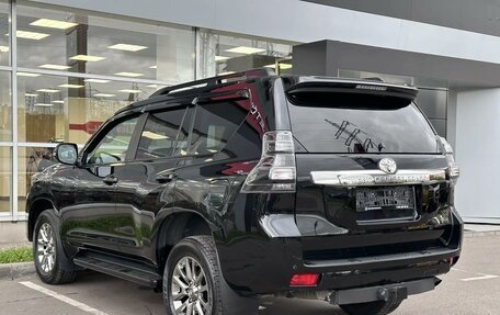 Toyota Land Cruiser Prado 150 рестайлинг 2, 2016 год, 3 750 000 рублей, 6 фотография