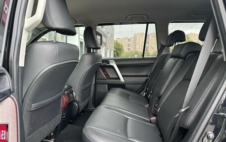 Toyota Land Cruiser Prado 150 рестайлинг 2, 2016 год, 3 750 000 рублей, 9 фотография