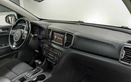 KIA Sportage IV рестайлинг, 2018 год, 1 590 000 рублей, 20 фотография