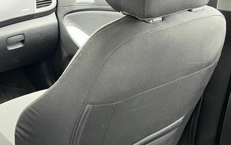 Hyundai Solaris II рестайлинг, 2012 год, 680 000 рублей, 17 фотография