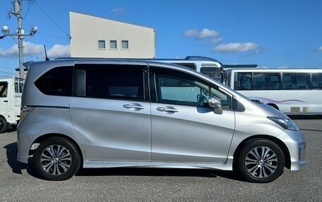Honda Freed I, 2016 год, 929 000 рублей, 2 фотография